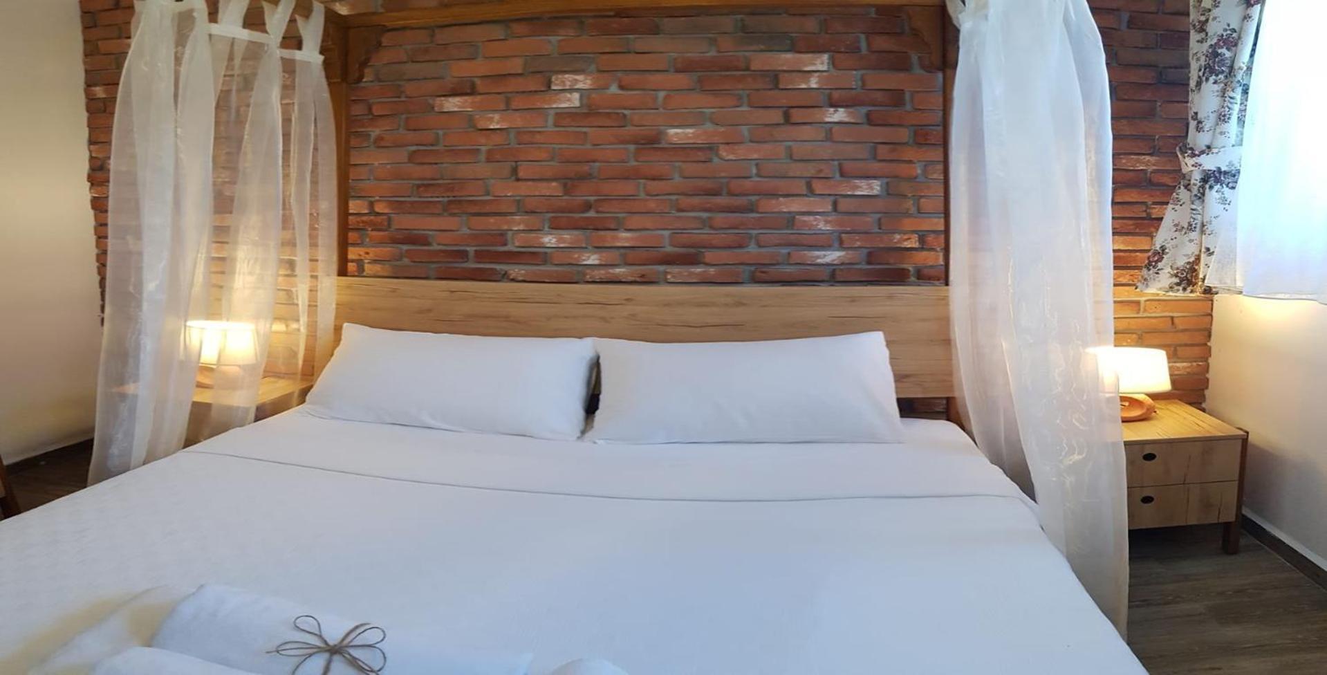 Adayel Bagevi & Butik Otel Бозджаада Номер фото